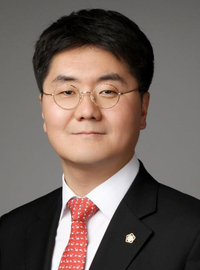 자문위원 김종규 변호사